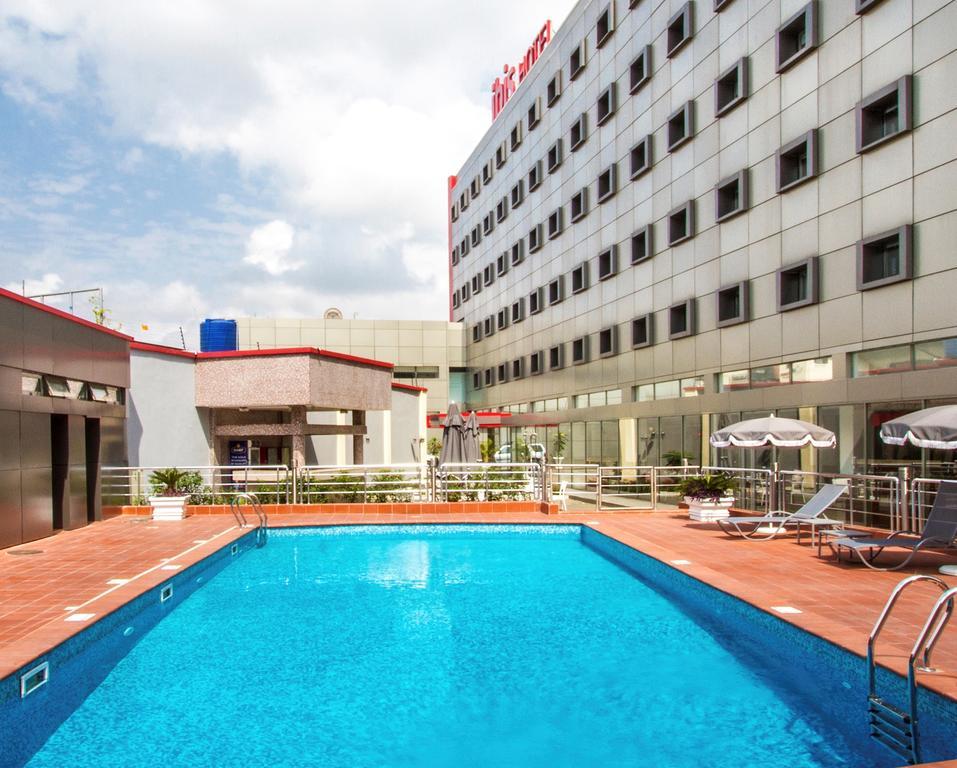 Ibis Lagos Ikeja Exterior photo